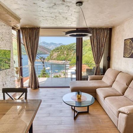 Apartmani Nikic -Tivat Kültér fotó