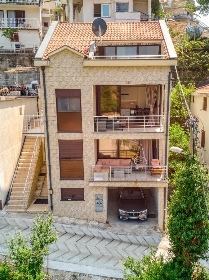 Apartmani Nikic -Tivat Kültér fotó