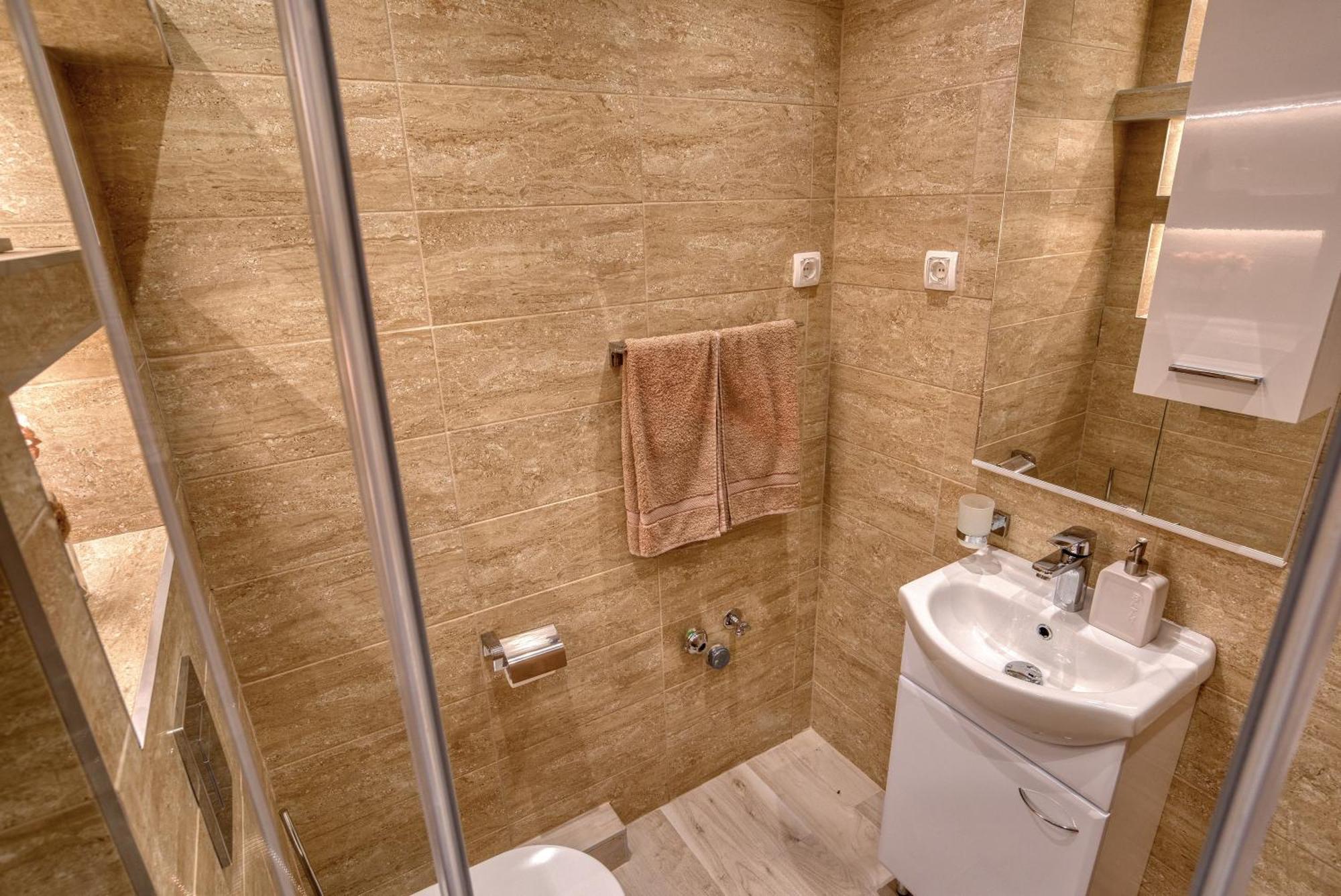 Apartmani Nikic -Tivat Kültér fotó
