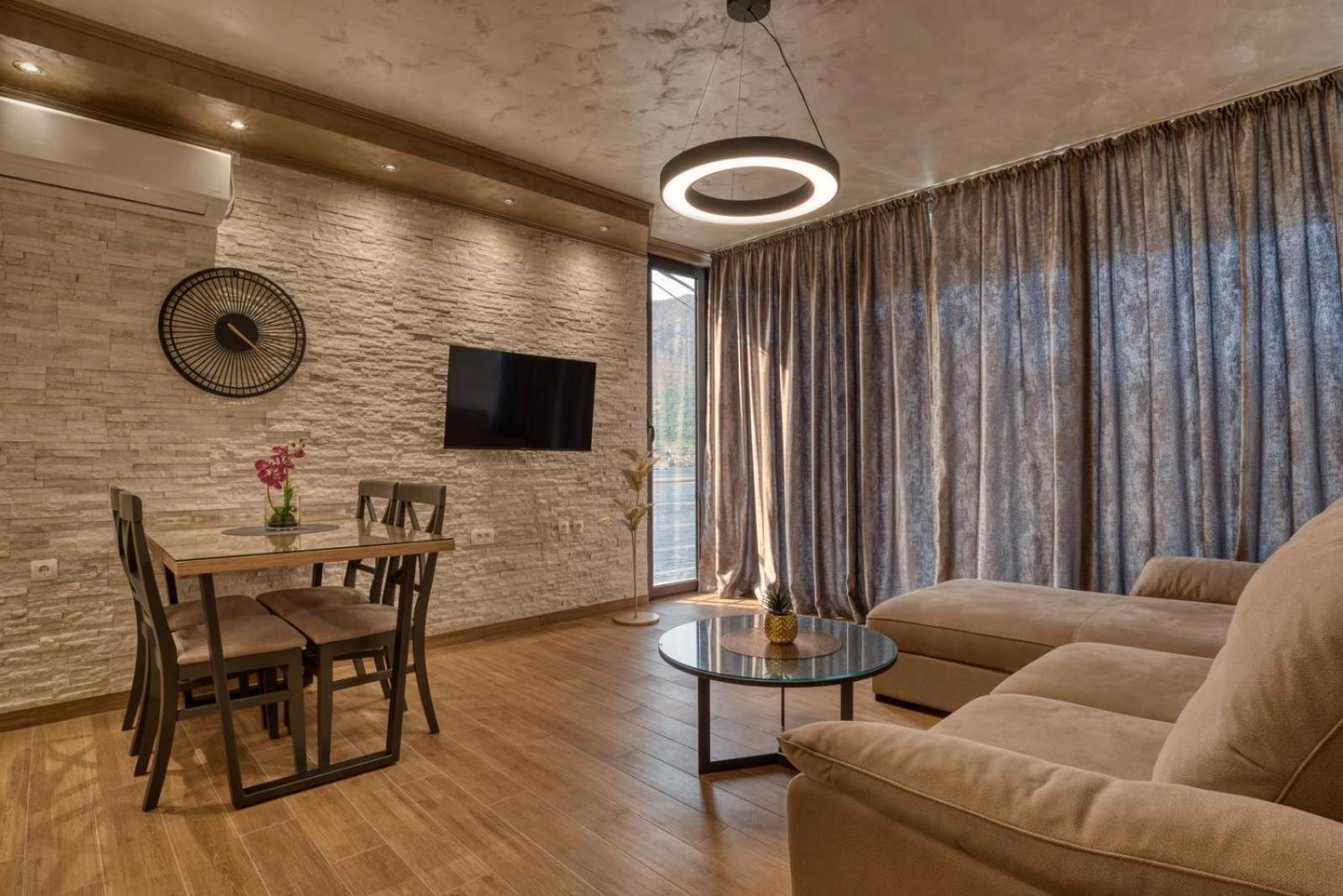 Apartmani Nikic -Tivat Kültér fotó